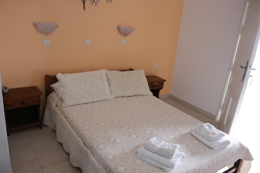 Studios Angela Village Lipsi Luaran gambar